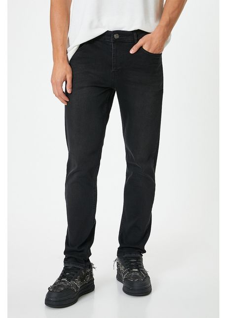 Blugi regular fit cu buzunare