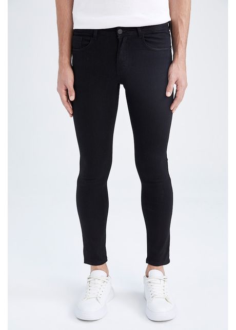 Blugi skinny fit