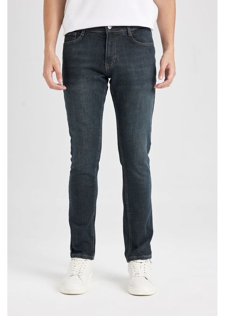 Blugi slim fit
