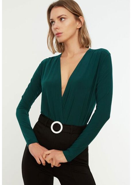 Body verde looks