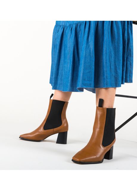 Botine peach camel