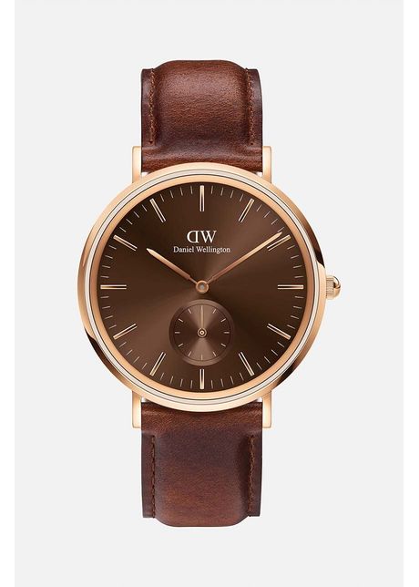 Daniel wellington ceas barbati culoarea roz
