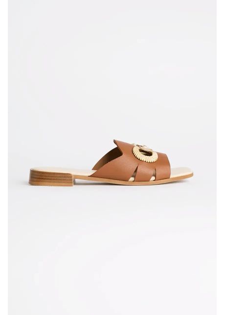 Karl lagerfeld slapi de piele petalo brooch slide femei culoarea maro kl80725