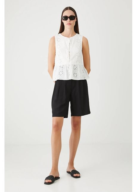 Medicine pantaloni scurți culoarea negru, uni, high waist