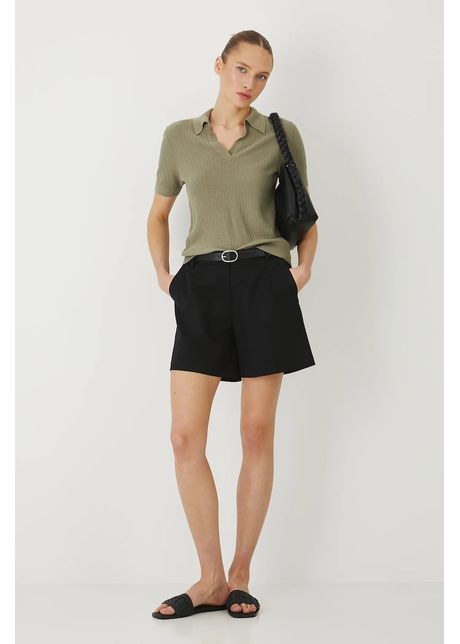 Medicine pantaloni scurti culoarea negru, neted, medium waist