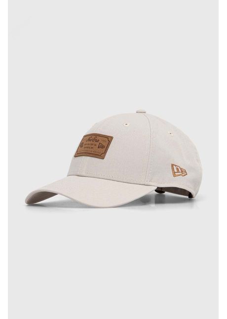 New era sapca culoarea bej cu imprimeu