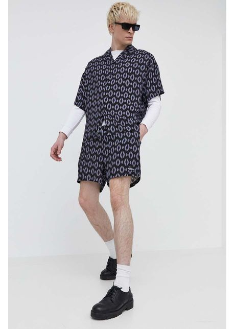On vacation pantaloni scurti barbati culoarea negru ovc p43
