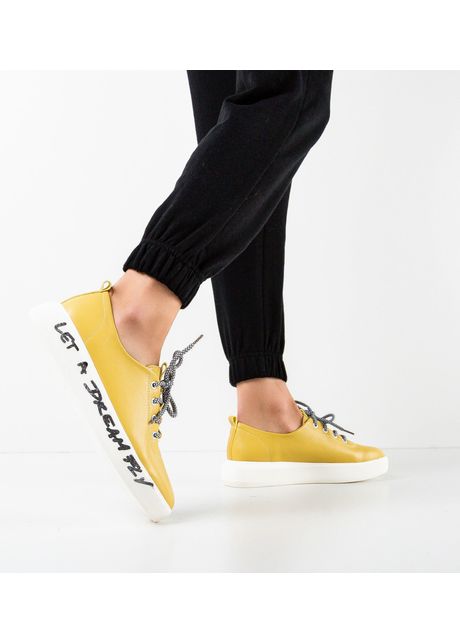 Pantofi casual constance galbeni