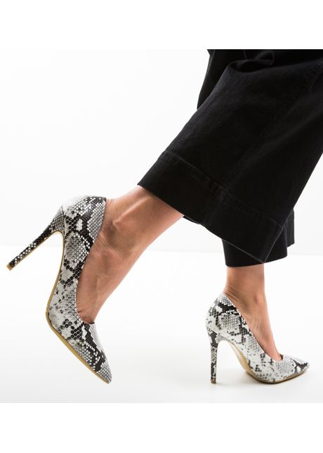 Pantofi fear albi