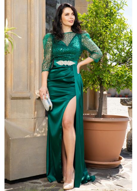Rochie de seara eleganta sanziana verde decorata cu margele si paiete