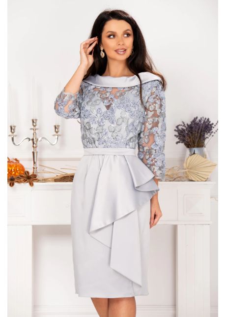 Rochie de soacra danna argintie cu flori de catifea si peplum