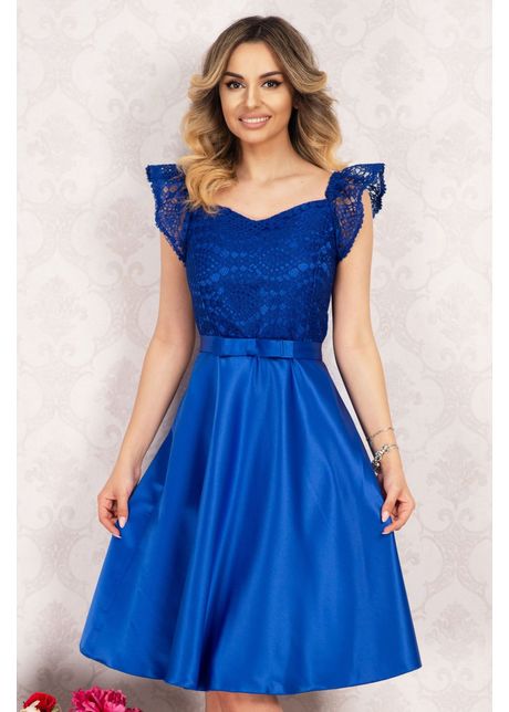 Rochie eleganta de ocazie albastra cu broderie aplicata si funda
