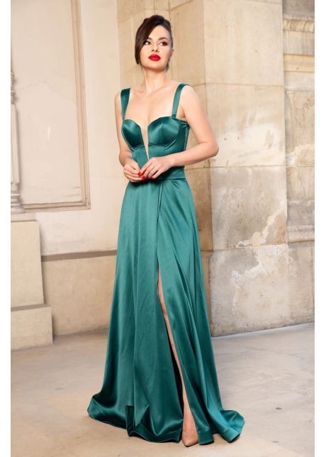 Rochie eleganta lunga Yennifer verde cu crapatura pe picior