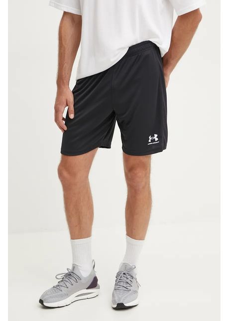 Under Armour pantaloni scurți de antrenament Challenger culoarea negru, 1379507